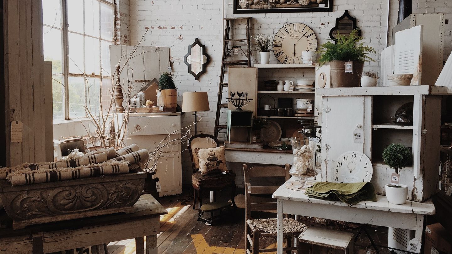 9 Vintage Furniture Instagrams For Some Serious Home