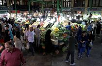 سوق شعبي في وسط العاصمة الإيرانية طهران