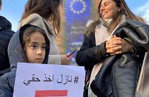 تجمع مخالفان عراقی در مقابل ساختمان کمیسیون اروپا 