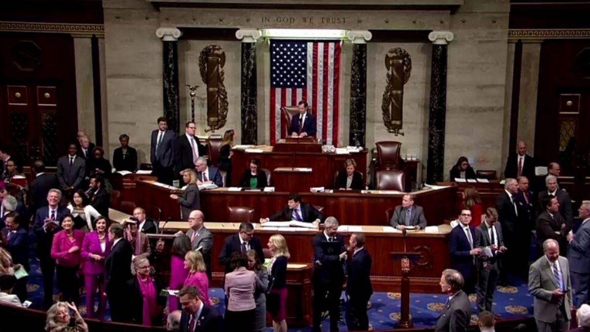 مجلس نمایندگان آمریکا طی قطعنامه‌ای «نسل‌کشی ارامنه» را به رسمیت شناخت