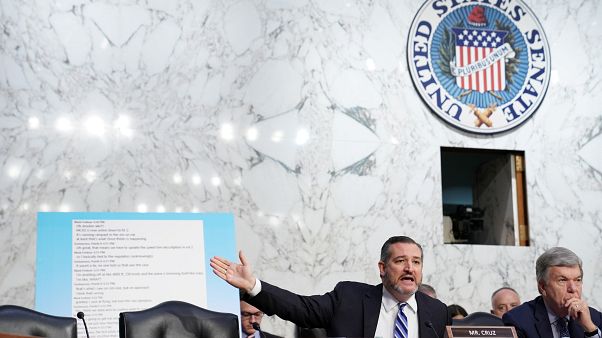 ABD'li Senatör Ted Cruz Ermeni karar tasarısını sunan iki isimden birisi ABD'li Senatör Ted Cruz Ermeni karar tasarısını sunan iki isimden birisi