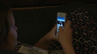 Estudo revela riscos da utilização de telemóveis por crianças
