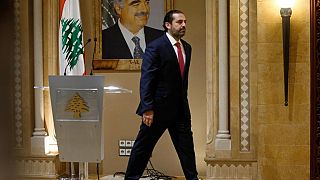 Lübnan Başbakanı Saad el-Hariri istifa ettiğini duyuruyor