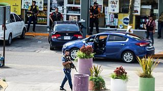 ویدئوی لحظه بازداشت پسر ال‌چاپو و محاصره نیروهای پلیس از سوی اعضای کارتل سینالوا