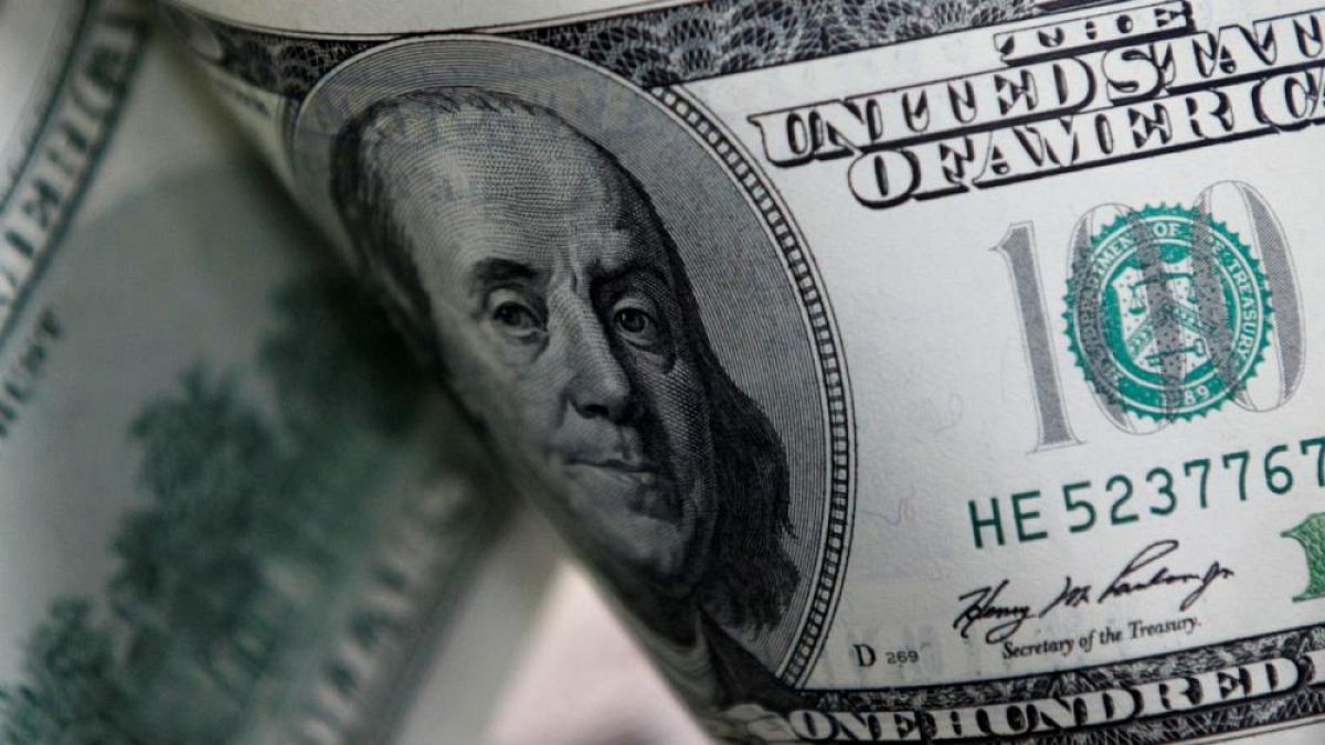 دلار به بالاترین حد در آبان ماه رسید