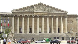 اعتراض شدید ترکیه به مصوبۀ پارلمان فرانسه در محکوم کردن حمله به کُردهای سوریه