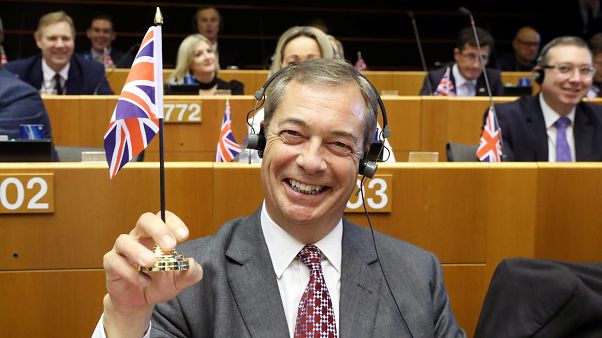 Farage disponível para aliança eleitoral com Boris Johnson Farage disponível para aliança eleitoral com Boris Johnson