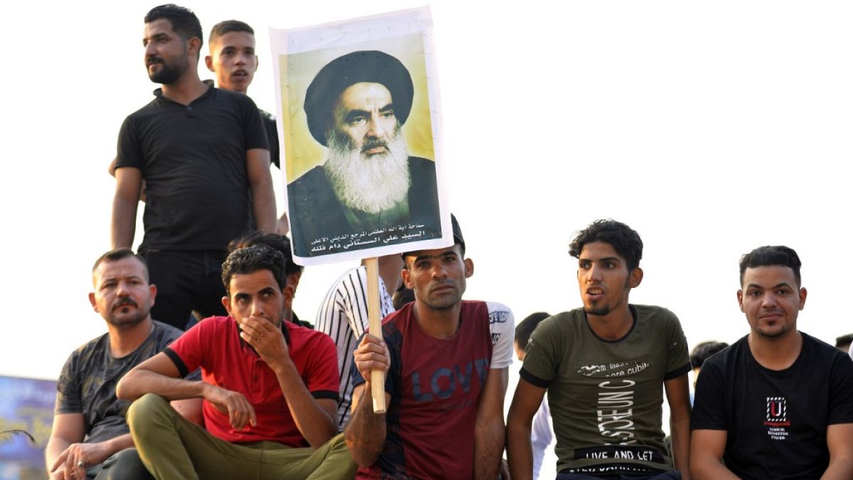 سیستانی به قدرت‌های خارجی: نباید تفکرتان را بر معترضان عراقی تحمیل کنید