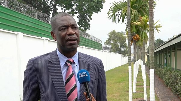 Dikembe Mutombo: " África está pronta para crescer" Dikembe Mutombo: " África está pronta para crescer"