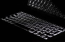 دولت اسرائیل: در هک تلفن‌های همراه با شرکت «ان‌اس‌او» همکاری نداشتیم