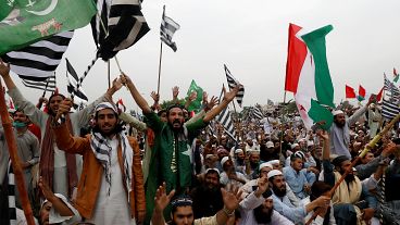 Manifestations au Pakistan : des milliers d'islamistes demandent la démission du Premier ministre