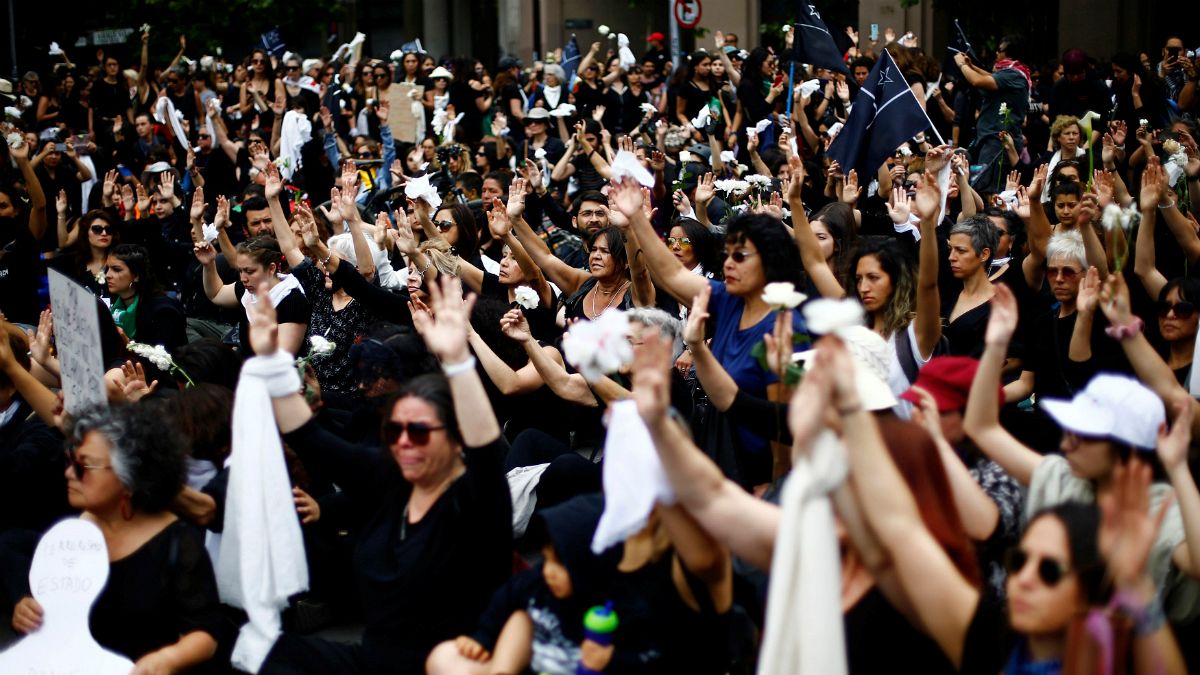 تظاهرات در شیلی؛ ده‌ها هزار معترض بار دیگر به خیابان‌ها آمدند