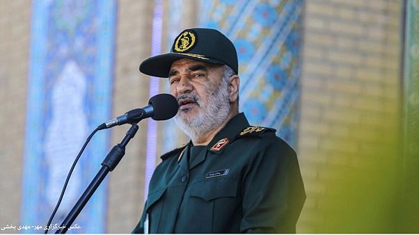 فرمانده کل سپاه پاسداران: اقتصاد ایران در اثر تحریمها جان گرفت فرمانده کل سپاه پاسداران: اقتصاد ایران در اثر تحریمها جان گرفت