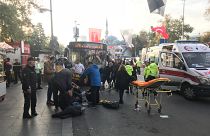 Beşiktaş'ta otobüsüyle durağa dalarak 13 kişiyi yaralayan bıçaklı sürücü denize atladı