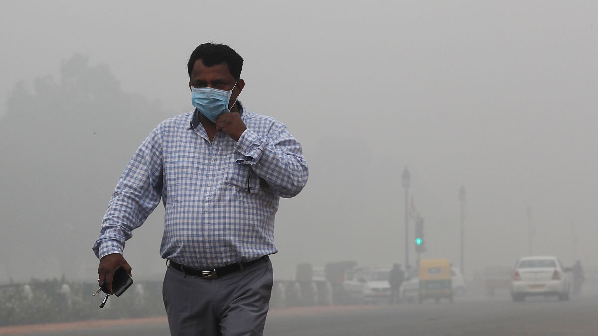 شاخص آلودگی هوا در دهلی نو به حدود دو برابر شاخص «بسیار خطرناک» رسید