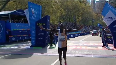 Dos keniatas ganan la Maratón de Nueva York