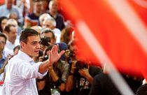 Pedro Sánchez ügyvezető kormányfő a sevillai kampánynyitón