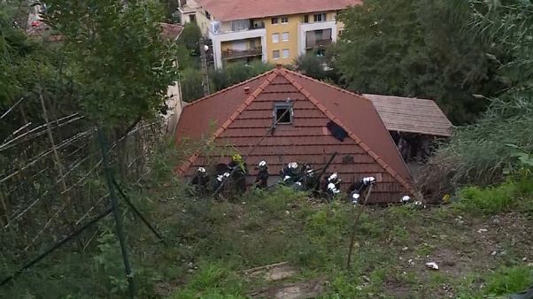 La tempête Amélie a fait un mort à Nice, dans le sud de la France La tempête Amélie a fait un mort à Nice, dans le sud de la France
