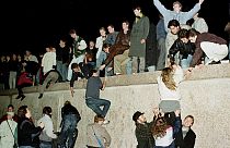 Что такое Берлинская стена и как ее падение привело к объединению Европы?