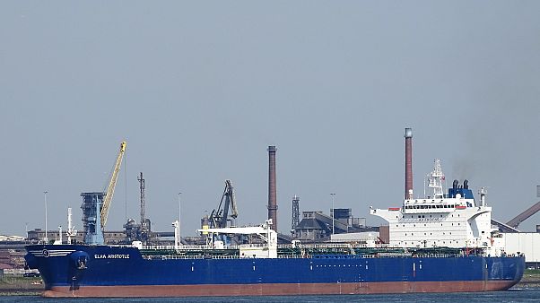 Πειρατεία σε ελληνόκτητο πλοίο στο Τόγκο- Απαγωγή τεσσάρων μελών του πληρώματος Πειρατεία σε ελληνόκτητο πλοίο στο Τόγκο- Απαγωγή τεσσάρων μελών του πληρώματος
