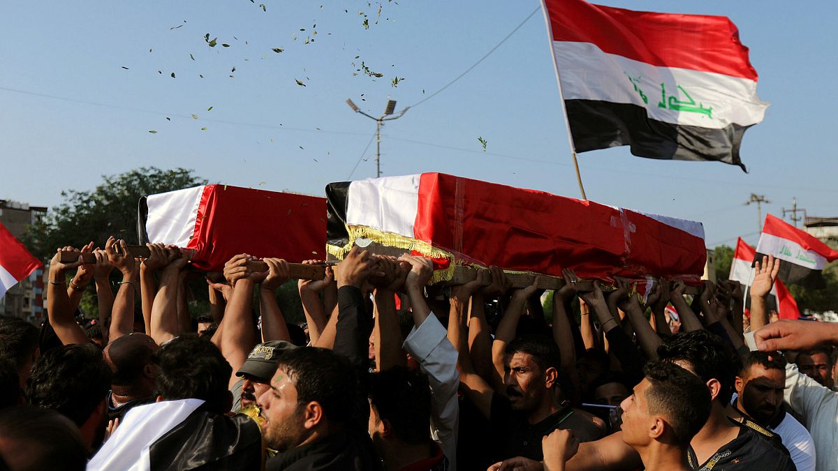 مقتل 5 أشخاص على الأقل بإطلاق نار على محتجين في بغداد 