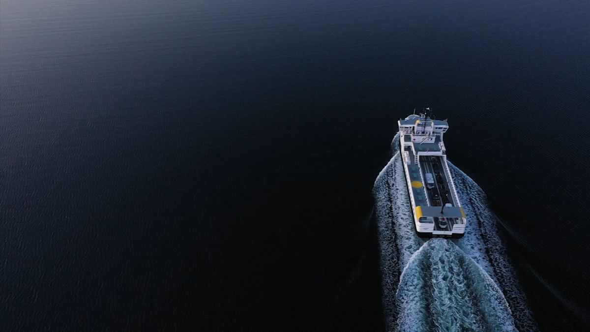 O maior ferry elétrico do mundo em teste na Dinamarca