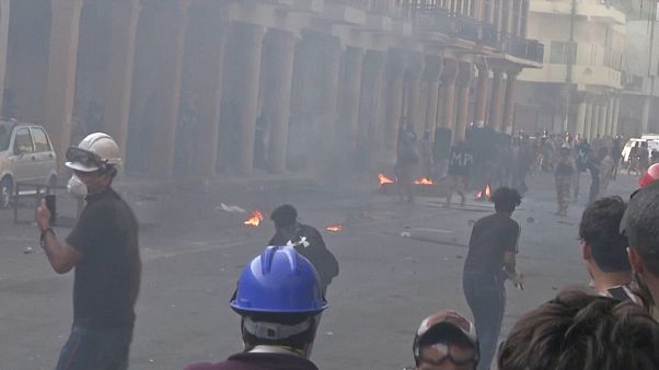 Tüntetők közé lőttek a biztonságiak Bagdadban Tüntetők közé lőttek a biztonságiak Bagdadban