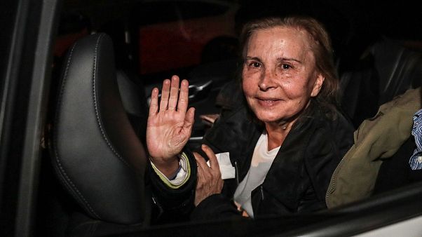 Nazlı Ilıcak, cezaevinden tahliye edildi Nazlı Ilıcak, cezaevinden tahliye edildi