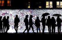 A fal leomlására emlékeznek Berlinben