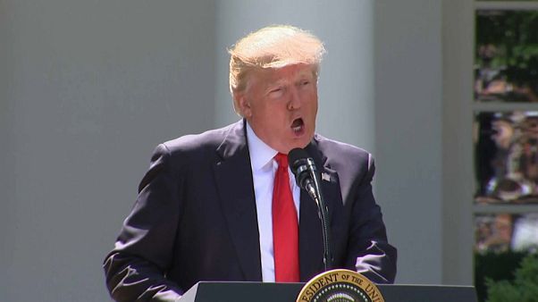 США официально выходят из Парижского соглашения по климату США официально выходят из Парижского соглашения по климату