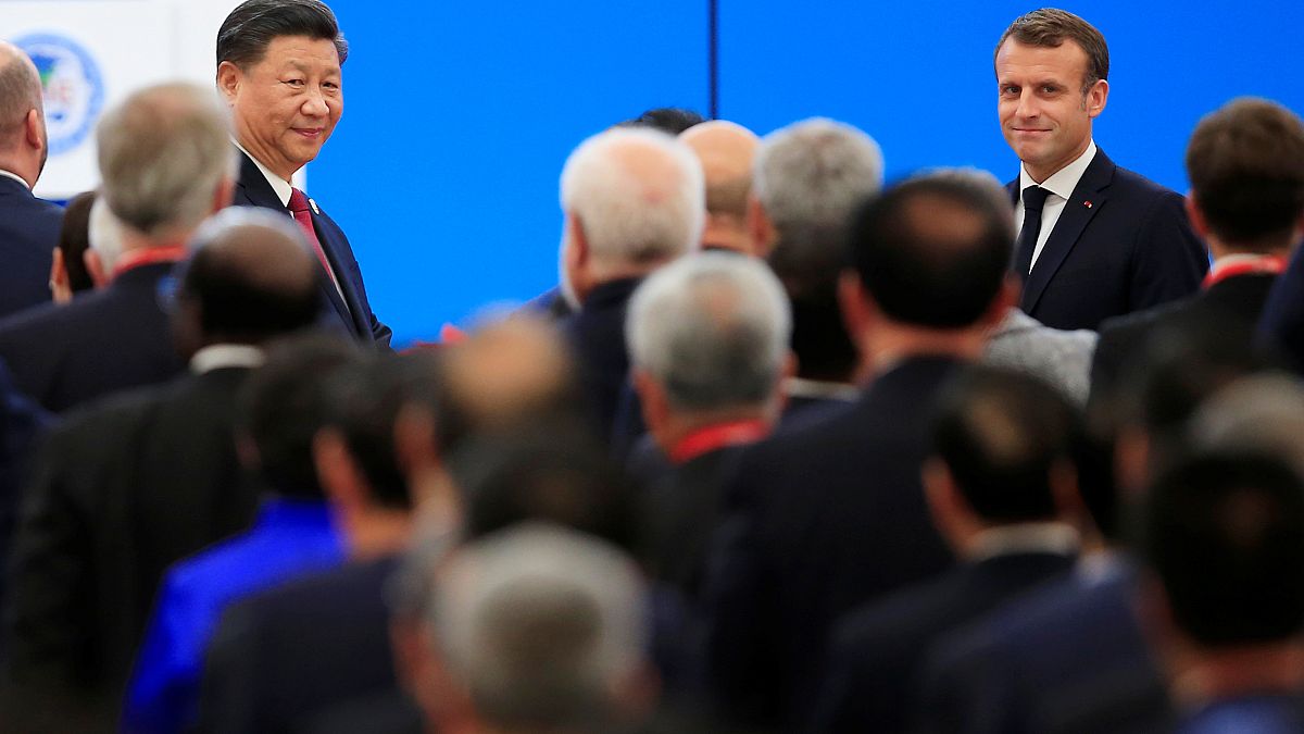 الرئيس الصيني يتعهد أمام ماكرون بمزيد من الانفتاح الاقتصادي واتفاقات التجارة الحرة