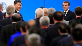 الرئيس الصيني يتعهد أمام ماكرون بمزيد من الانفتاح الاقتصادي واتفاقات التجارة الحرة