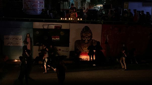 ارتفاع حصيلة القتلى في العراق والسلطات تقطع الإنترنت عن بغداد وجنوب البلاد ارتفاع حصيلة القتلى في العراق والسلطات تقطع الإنترنت عن بغداد وجنوب البلاد