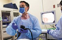 Araştırma: Dirençli bakterilere karşı 'dışkı transplantı' antibiyotik kullanmaktan daha etkili