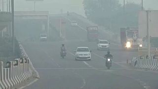 Η ατμοσφαιρική ρύπανση «πνίγει» το Νέο Δελχί 