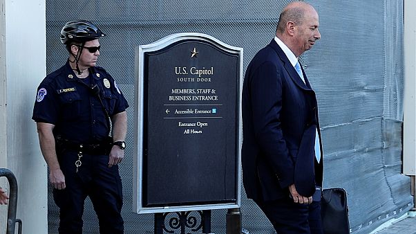 ABD'nin AB Büyükelçisi Sondland, Trump'ın azil soruşturmasındaki ifadesini değiştirdi ABD'nin AB Büyükelçisi Sondland, Trump'ın azil soruşturmasındaki ifadesini değiştirdi
