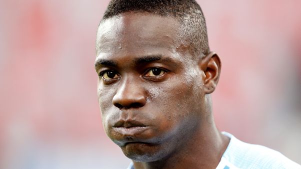 Caso Balotelli e razzismo negli stadi: e se gli ultras fossero la soluzione? Caso Balotelli e razzismo negli stadi: e se gli ultras fossero la soluzione?