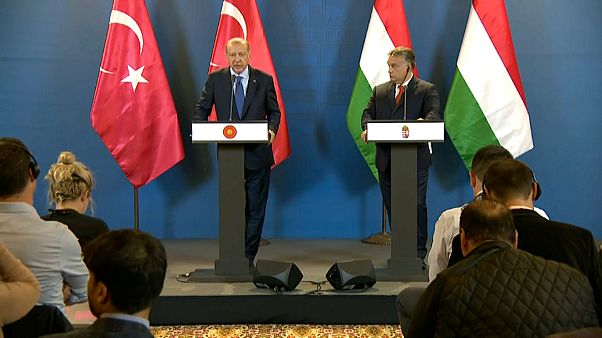 Erdogan busca apoyos estratégicos en Hungría Erdogan busca apoyos estratégicos en Hungría