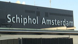 Amsterdam: Großeinsatz wegen Fehlalarm am Flughafen Schiphol