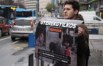 Félázsiai diktátor, gyerekgyilkos, népirtó – nem örül Erdogannak az ellenzék