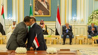 جانب من توقيع اتفاق تقاسم السلطة في جنوب اليمن بوساطة سعودية، الرياض 5 نوفمبر 2019