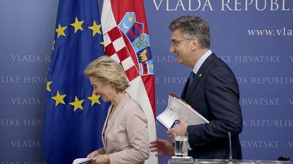 İnsan Hakları İzleme örgütünden Hırvatistan'ın Schengen'e alınma kararına itiraz İnsan Hakları İzleme örgütünden Hırvatistan'ın Schengen'e alınma kararına itiraz