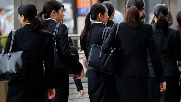 Japonya'da kadın çalışanlar Japonya'da kadın çalışanlar