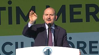 Turchia minaccia l'Europa: "rimandiamo indietro i vostri terroristi"