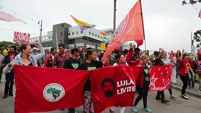 Kiengedték a börtönből a korrupcióért elítélt Lula da Silva volt brazil elnököt