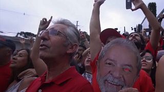 Brasilien: Ex-Präsident Lula - vorerst - frei