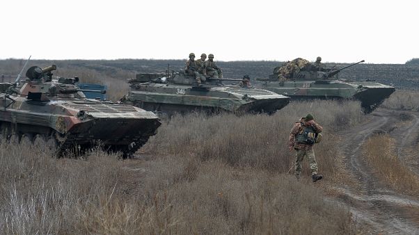 Ucraina, Donbass: iniziato ritiro sul fronte nel settore Petriv'ka-Bohdanivska Ucraina, Donbass: iniziato ritiro sul fronte nel settore Petriv'ka-Bohdanivska