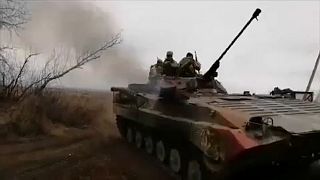 Tropas recuam em Donbass
