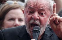 Szabadulása után egy nappal máris a jelenlegi elnököt támadja Lula