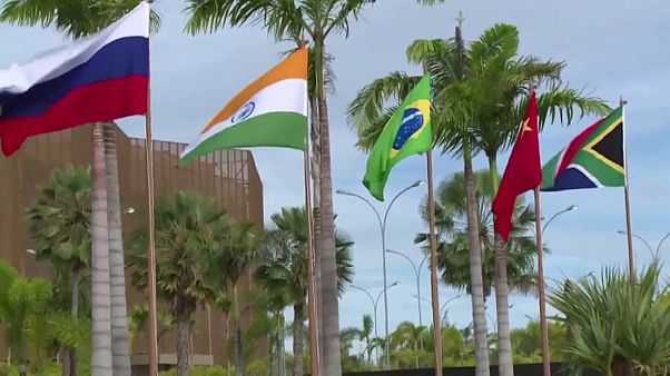 BRICS a caminho de Brasília BRICS a caminho de Brasília